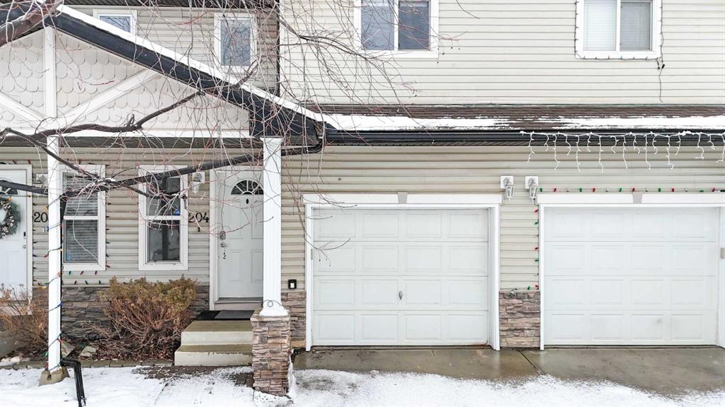 760 Railway Gate, Airdrie, MLS® # A2274515