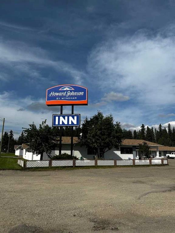 Real Estate Listing MLS A2274981