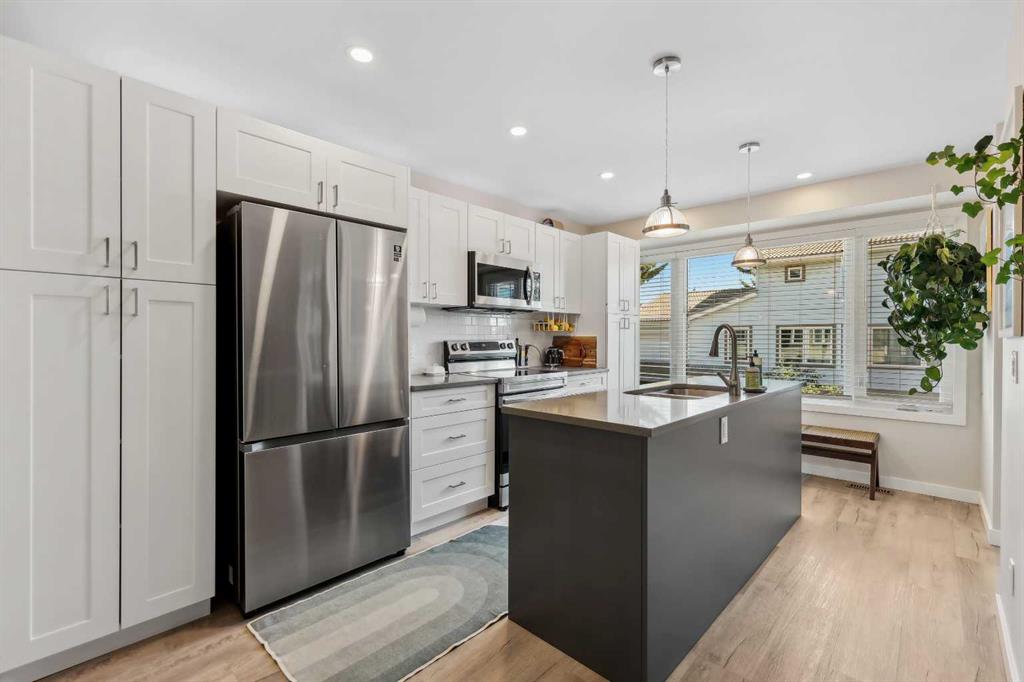 109 Coachway Lane, Calgary, MLS® # A2275249