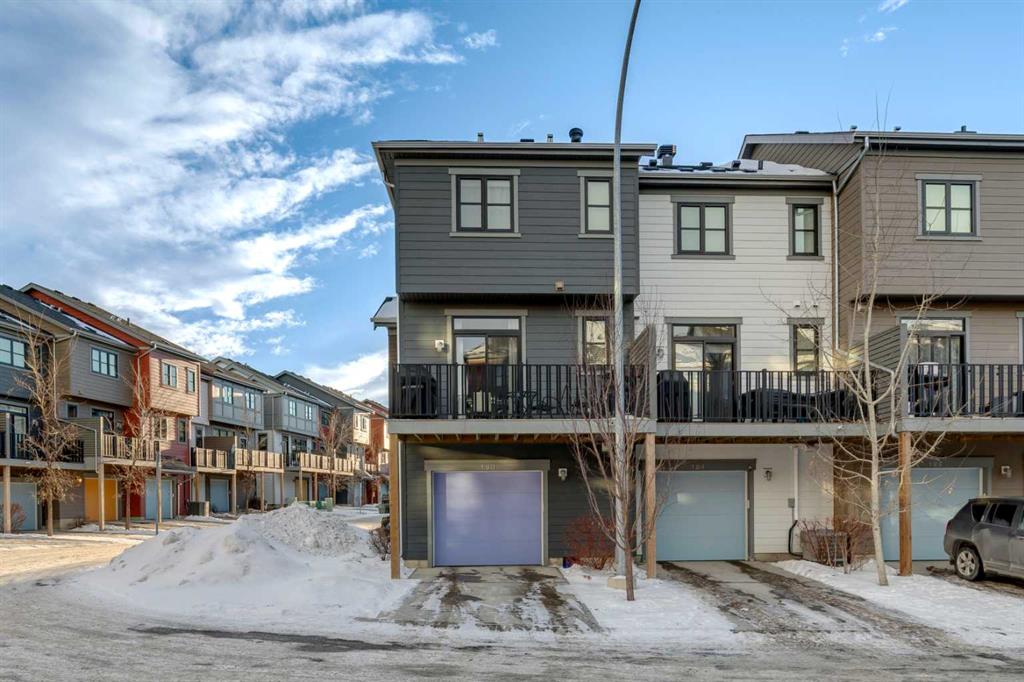 Real Estate Listing MLS A2277310