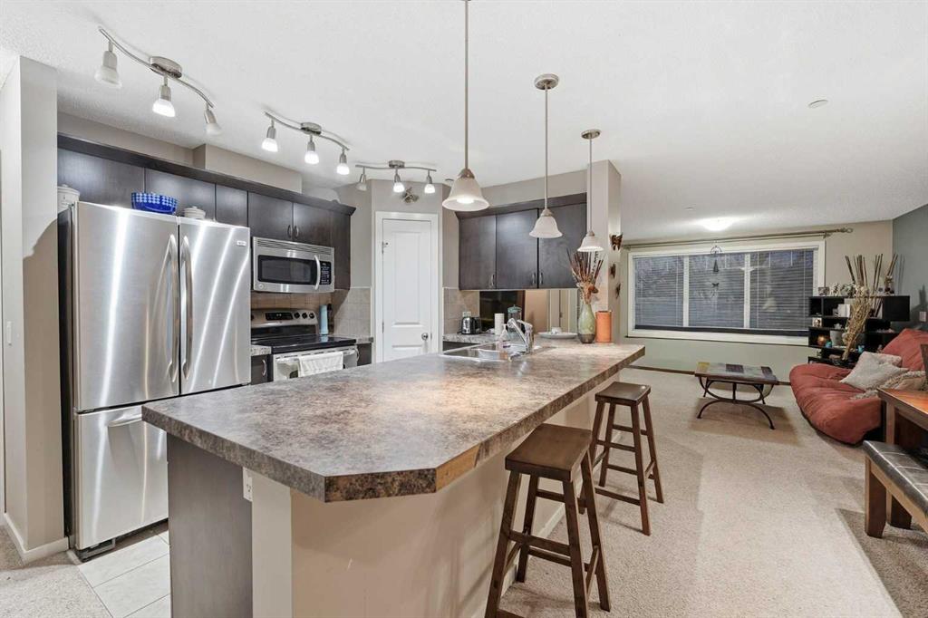 4 Kingsland Close, Airdrie, MLS® # A2278661