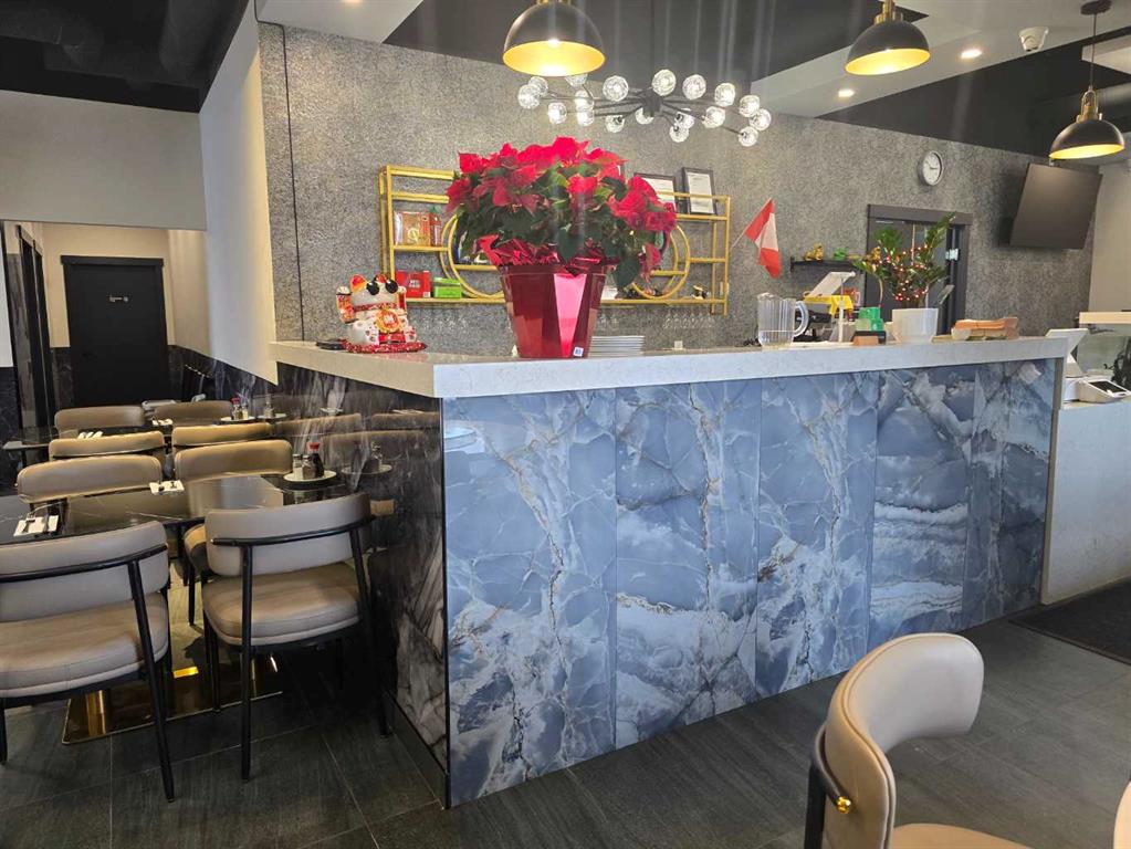 2355, Calgary, MLS® # A2279210