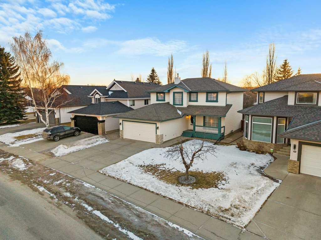 63 Douglas Park Boulevard, Calgary, MLS® # A2280295