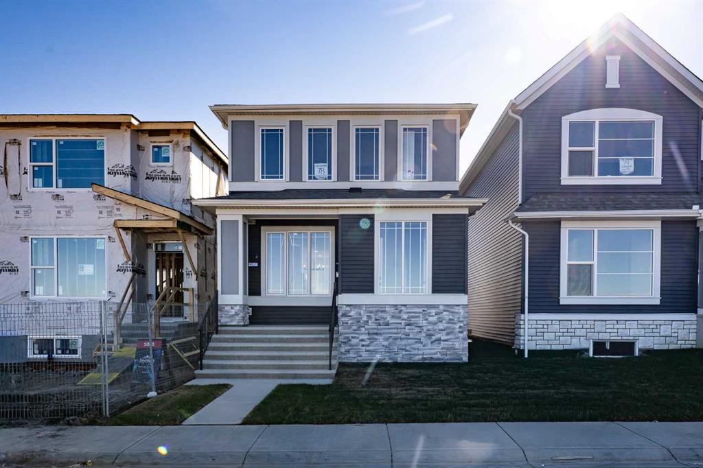 78 Corner Glen Grove, Calgary, MLS® # A2281036