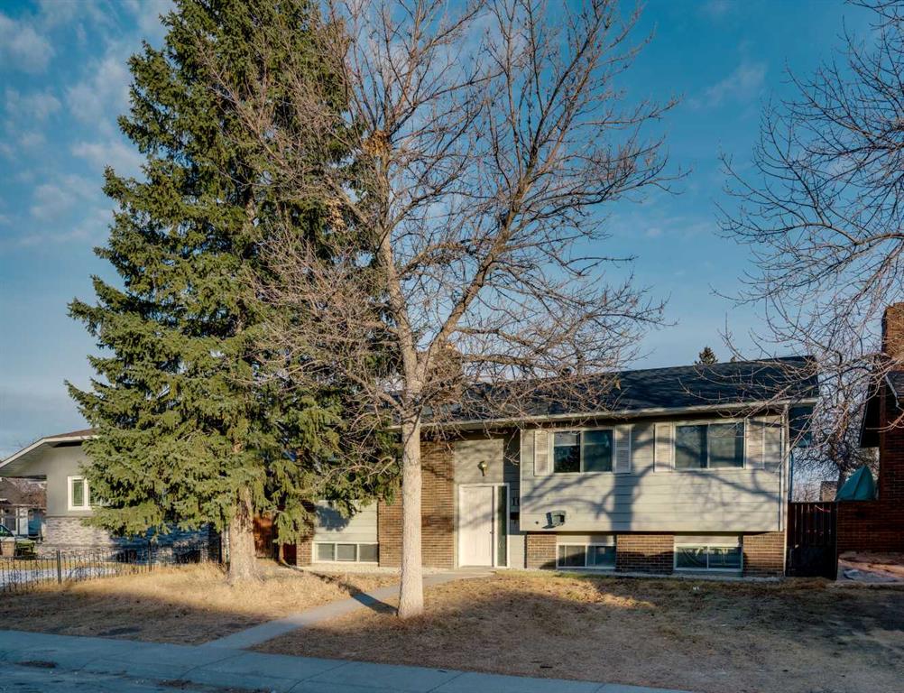 108 Whiteglen Crescent, Calgary, MLS® # A2281164