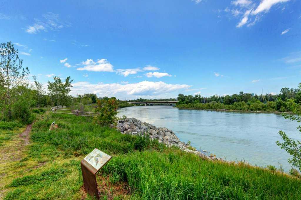 2207 8 Avenue, Calgary, MLS® # A2281285