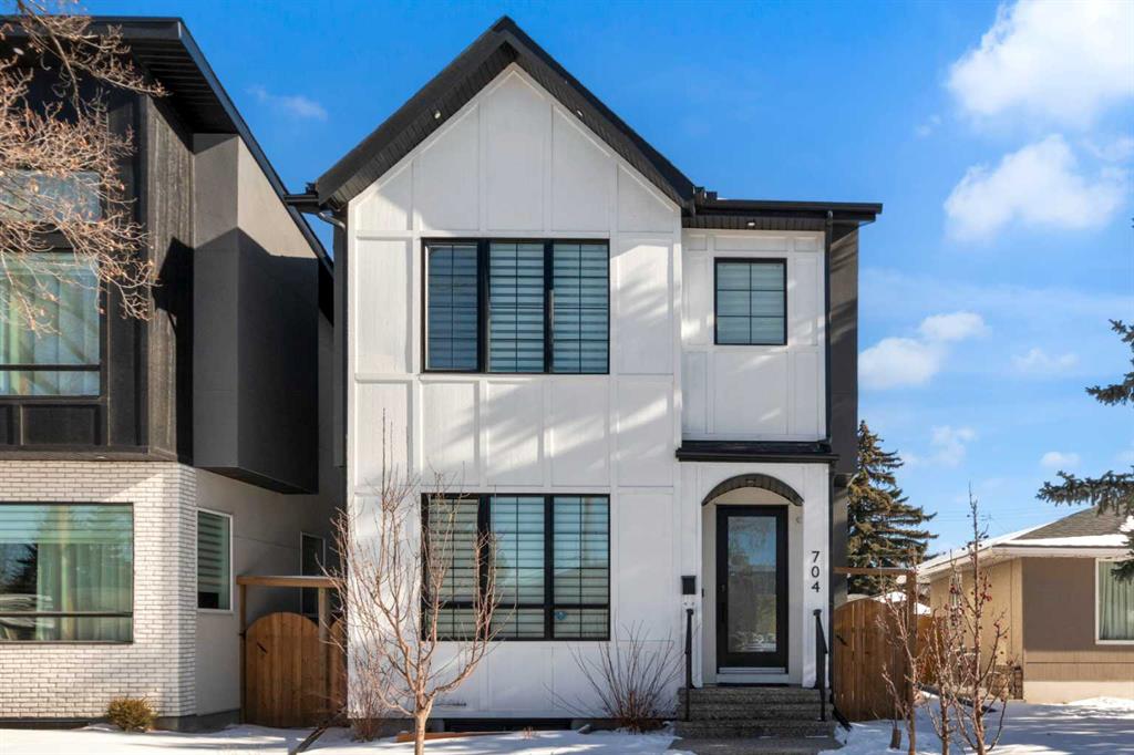 704 37 Street, Calgary, MLS® # A2282186