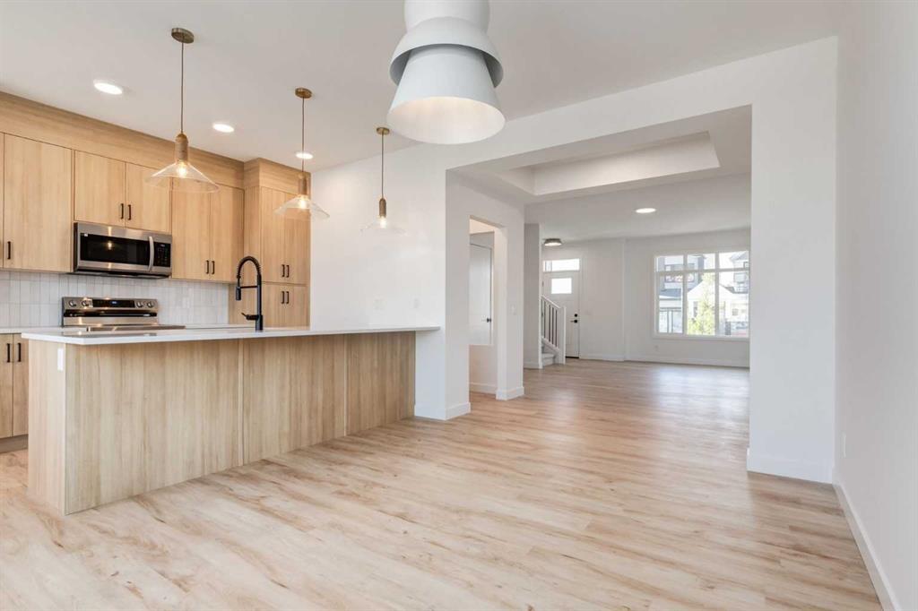 203 Tillotson Drive, Okotoks, MLS® # A2283194