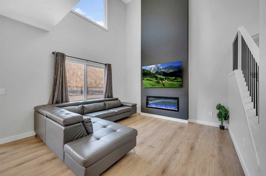 3021 Key Drive, Airdrie, MLS® # A2283273