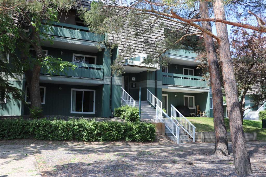 315 Southampton Drive, Calgary, MLS® # A2283285