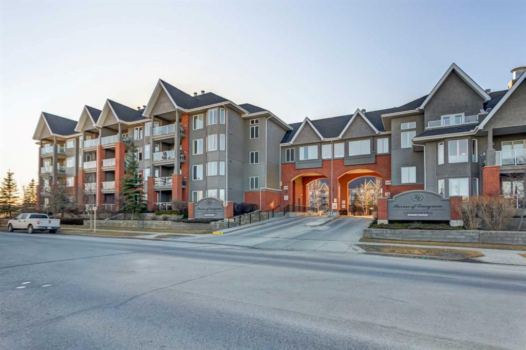 Real Estate Listing MLS A2285505