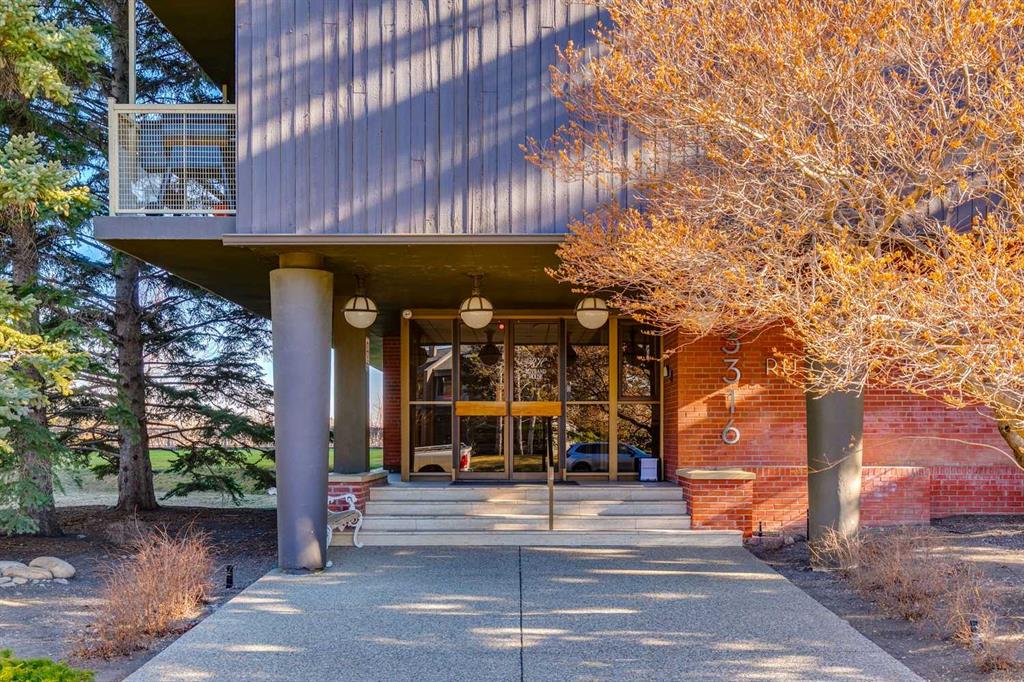 Real Estate Listing MLS A2285739