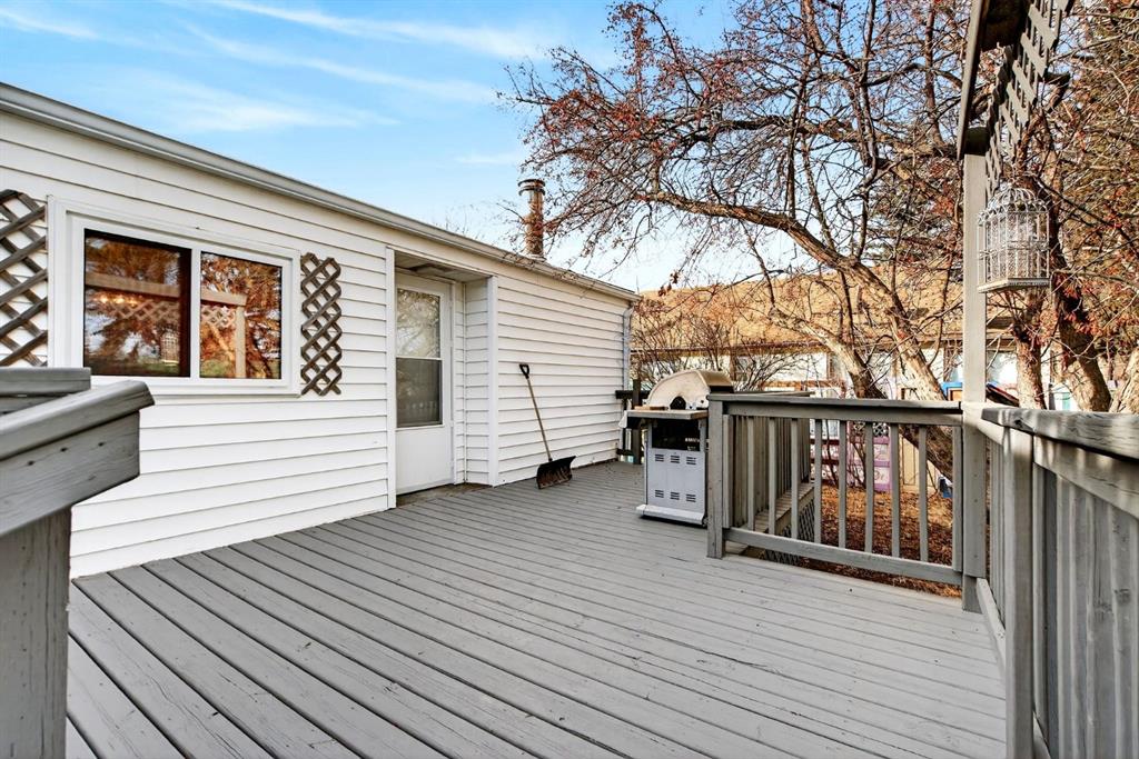 209 Sunset Boulevard, Diamond Valley, MLS® # A2286600