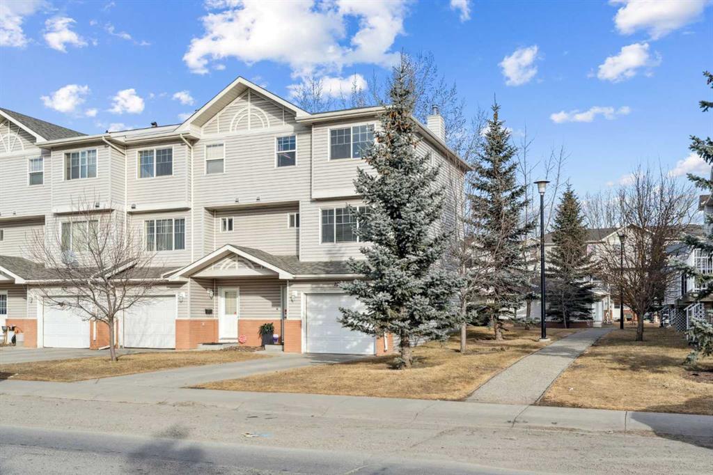 7038 16 Avenue, Calgary, MLS® # A2287542
