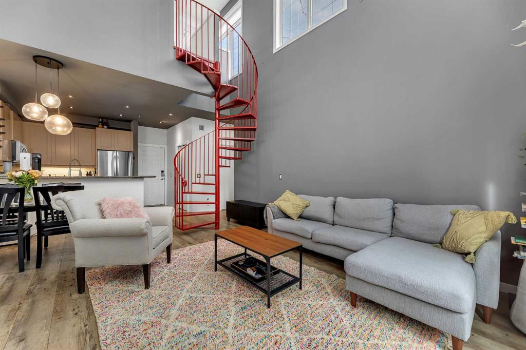 527 15 Avenue, Calgary, MLS® # A2287634