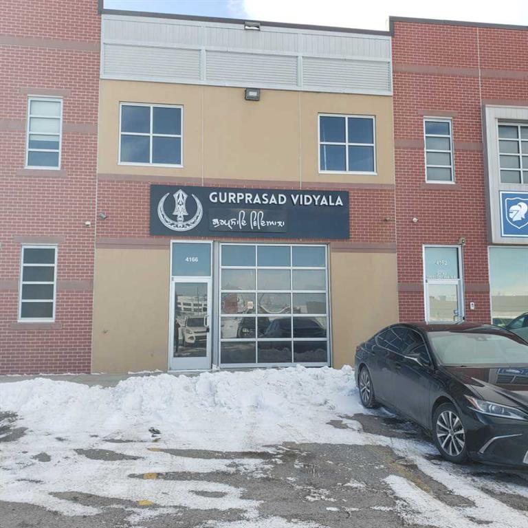 3961 52 Avenue, Calgary, MLS® # A2287847