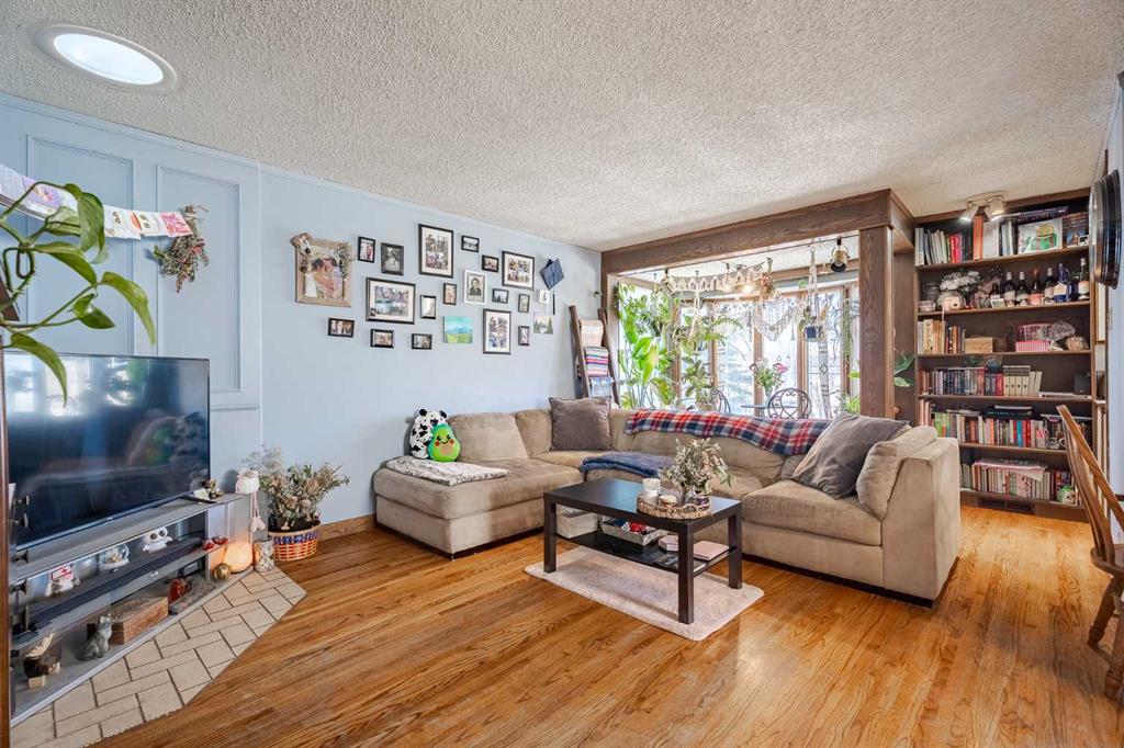 3124 14 Street, Calgary, MLS® # A2288350