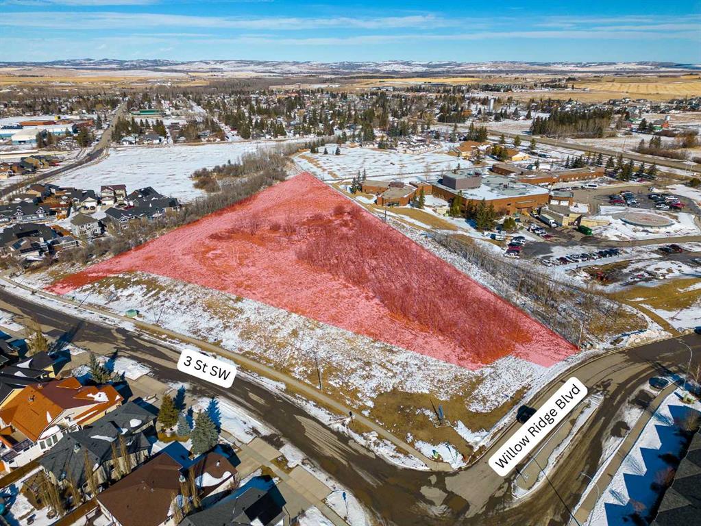 900 3 Street, Diamond Valley, MLS® # A2288836