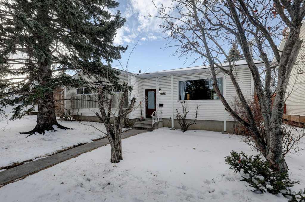 3835 Varsity Drive, Calgary, MLS® # A2289407