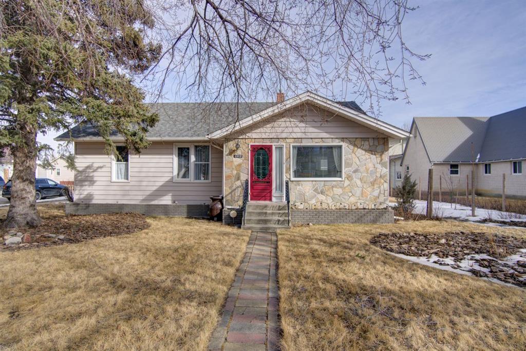 4312 2 Street, Claresholm, MLS® # A2290718