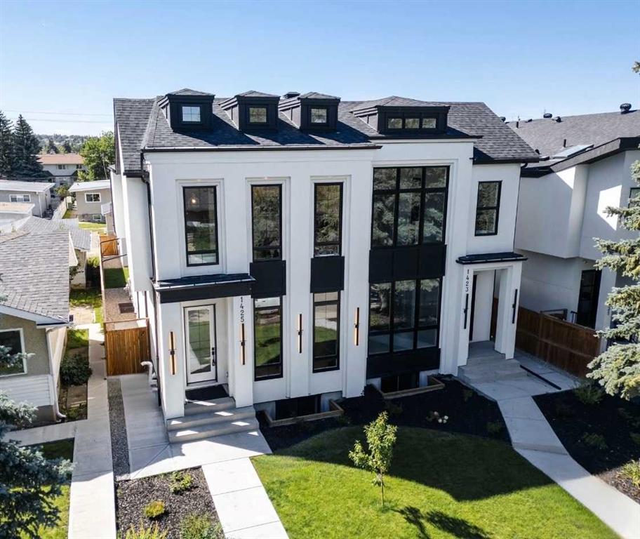 1425 44 Street, Calgary, MLS® # A2291538