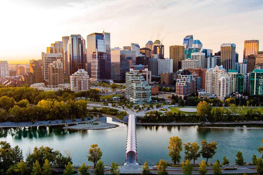 738 1 Avenue, Calgary, MLS® # A2292732