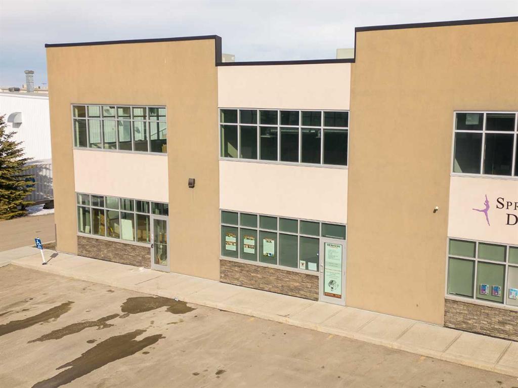 110 Commercial Drive, Rural Rocky View County, MLS® # A2293071