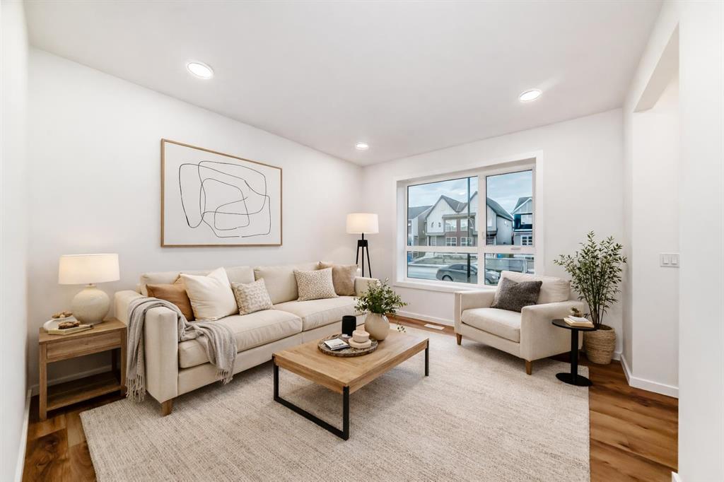 43 Blue Heron Parade, Calgary, MLS® # A2293323