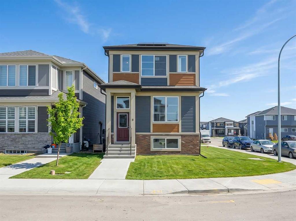 6 Corner Glen Common, Calgary, MLS® # A2293437