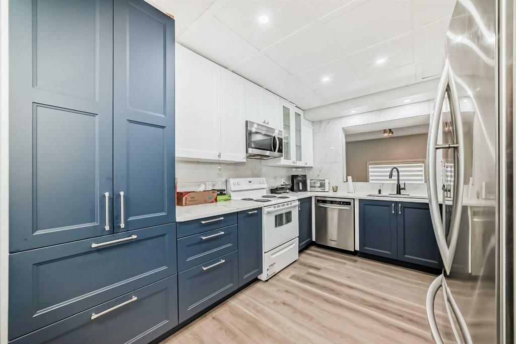 7 Westland Road, Okotoks, MLS® # A2293695