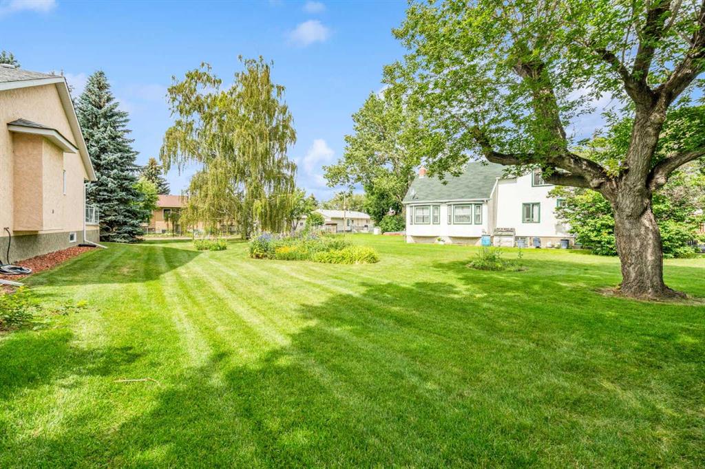 2504 19 Street, Nanton, MLS® # A2293875