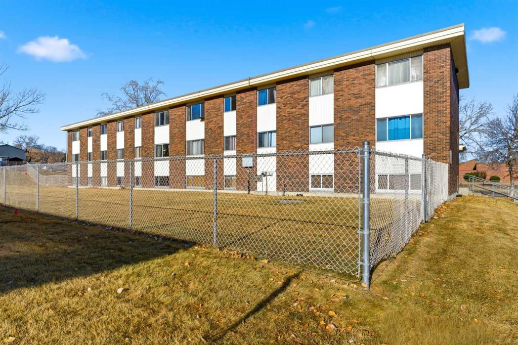 231 64 Avenue, Calgary, MLS® # A2294733