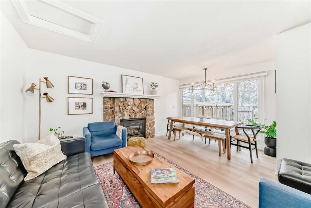 Real Estate Listing MLS A2294788