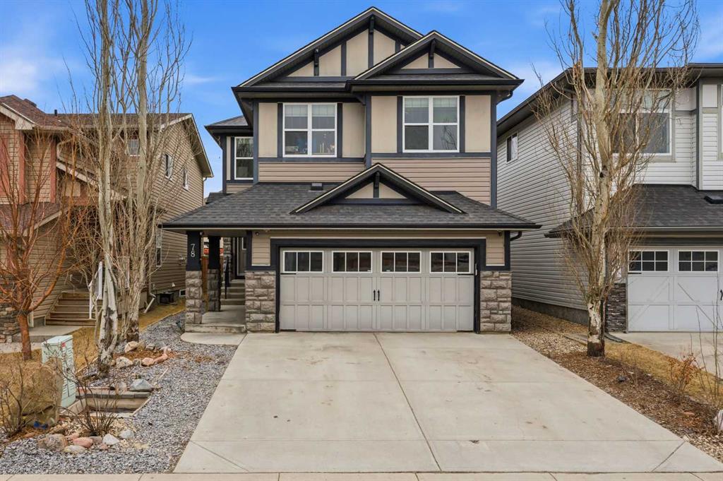 Real Estate Listing MLS A2294971