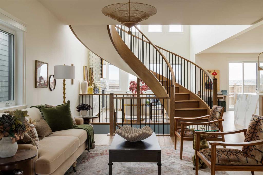 356 Greenwich Drive, Calgary, MLS® # A2296232