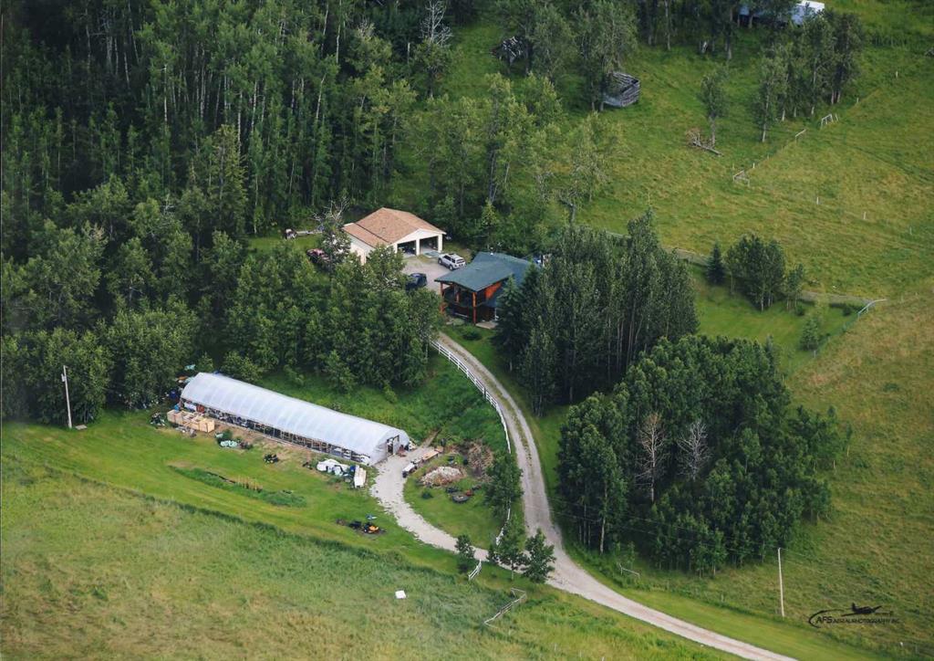 30051 Hwy 22, Cremona, MLS® # A2297244