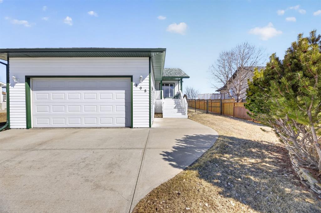 505 1 Street, Linden, MLS® # A2302381