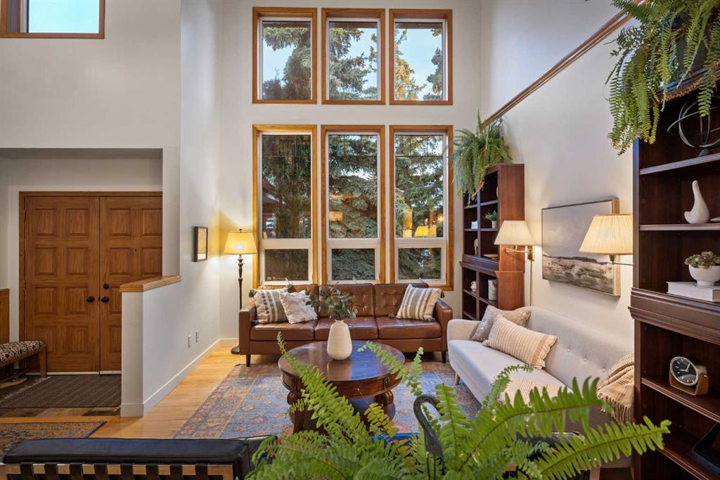 47 Edgeridge Court, Calgary, MLS® # A2303237