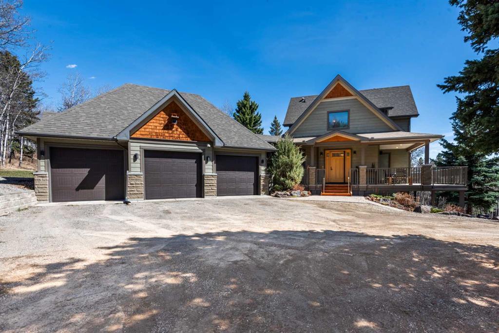 Real Estate Listing MLS A2304415