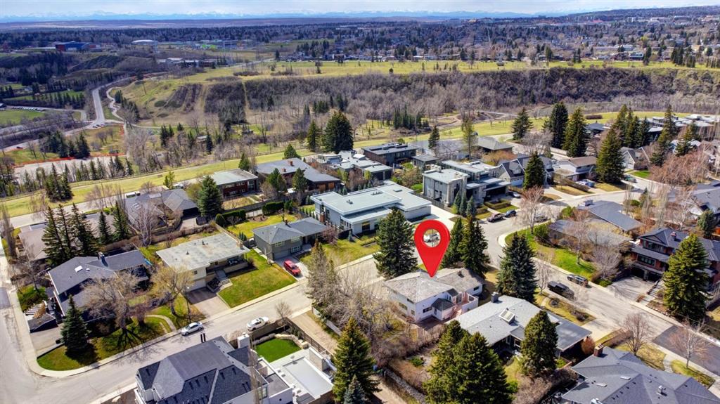 Real Estate Listing MLS A2305085