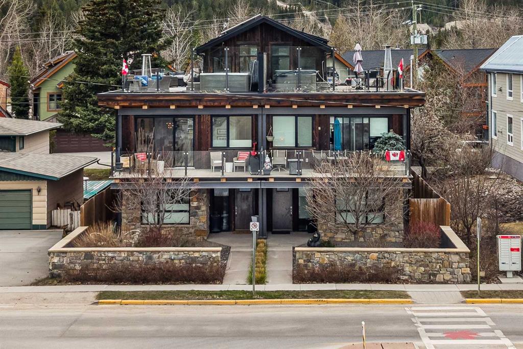 700 8 Avenue, Canmore, MLS® # A2305233