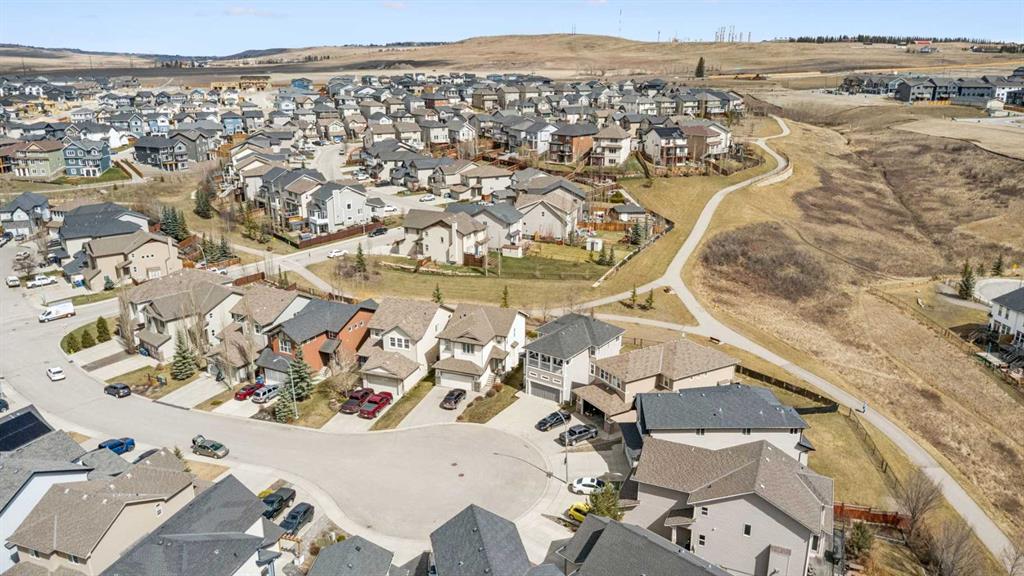 161 Heritage Bay, Cochrane, MLS® # A2305909