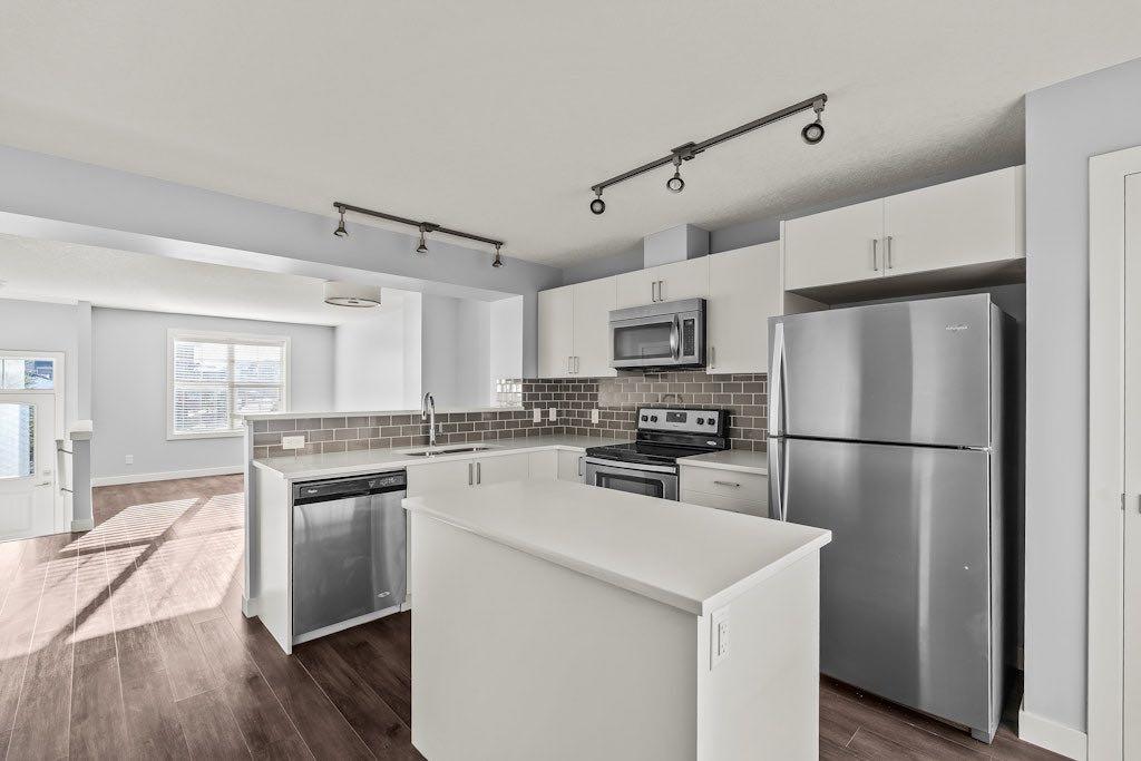 4 Evanscrest Gardens, Calgary, MLS® # A2308674