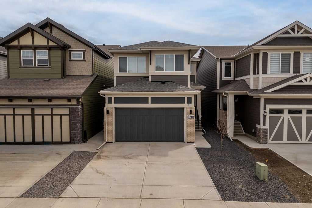 338 Magnolia Way, Calgary, MLS® # A2308777
