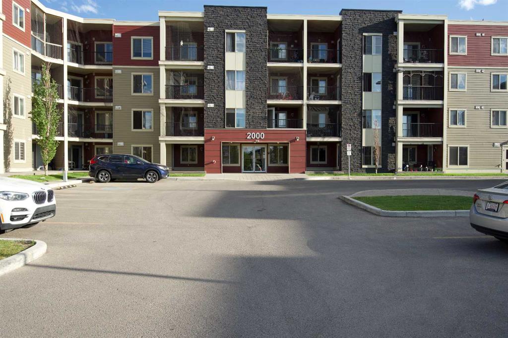 Real Estate Listing MLS A2308806