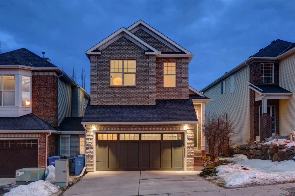 Real Estate Listing MLS A2308982