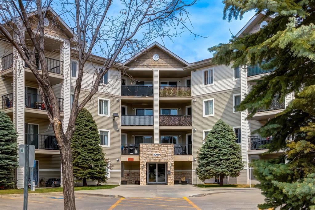 Real Estate Listing MLS A2309325