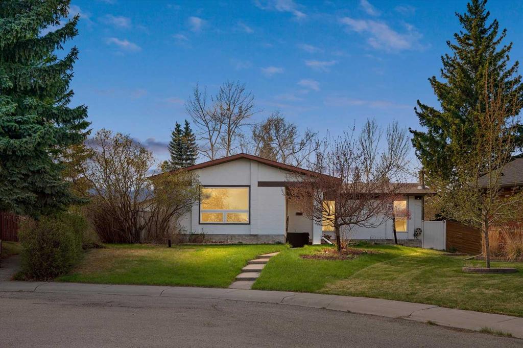 740 Canfield Place, Calgary, MLS® # A2309607
