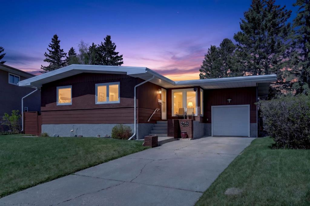 Real Estate Listing MLS A2309771