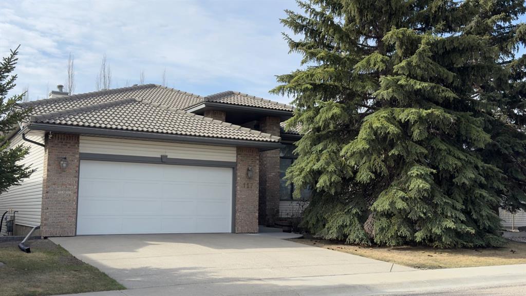 117 Woodpark Close, Calgary, MLS® # A2309782